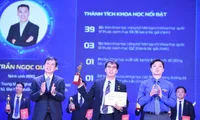 Tiến sĩ trẻ nuôi ước mơ từ làng biển